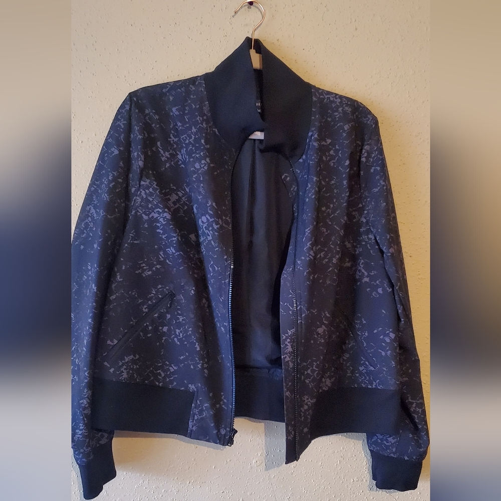 Lane Bryant Black Viper Print Bomber Jacket Womens size 14 Plus size